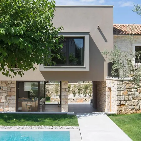 Modern Villa Melon With Outdoor Pool In Porec-2
